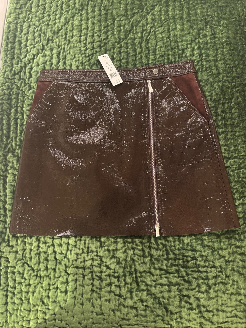 NWT Theory Berdin Polished
Leather Mini Skirt SZ 2 - Picture 4 of 11